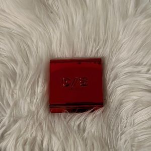 Onesize powder foundation